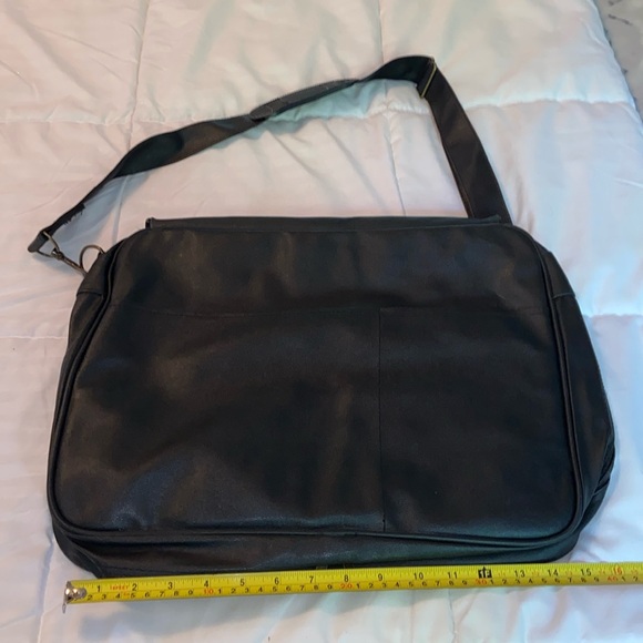 Laptop bag(strong) - Picture 4 of 4